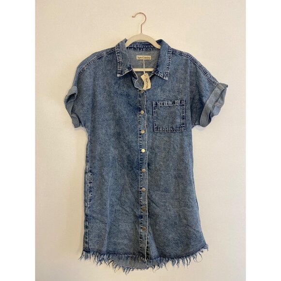 NWT Luvamia Women's Denim Shirt Mini Dress With Frayed Hem & Pockets Size S - Picture 1 of 7